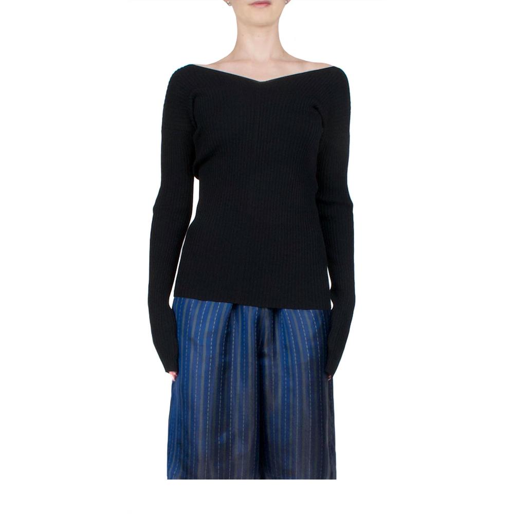 NEW 6397 women's ribbed double-v top in black